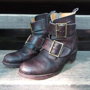 Frye Sabrina Double Buckle Boots 8.5